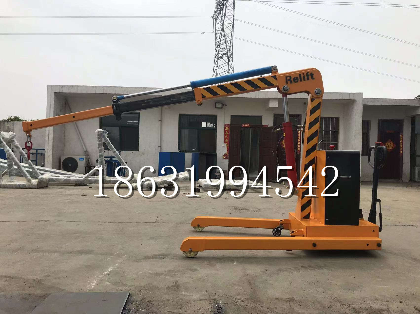 合川区久征定做3吨三轮随车吊 农用园林绿化移树吊 平板工程用小吊机